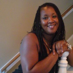 Meet your Posher, Yolanda